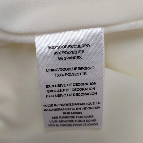 Donna Ricco White Sleeveless Dress - Picture 9 of 10